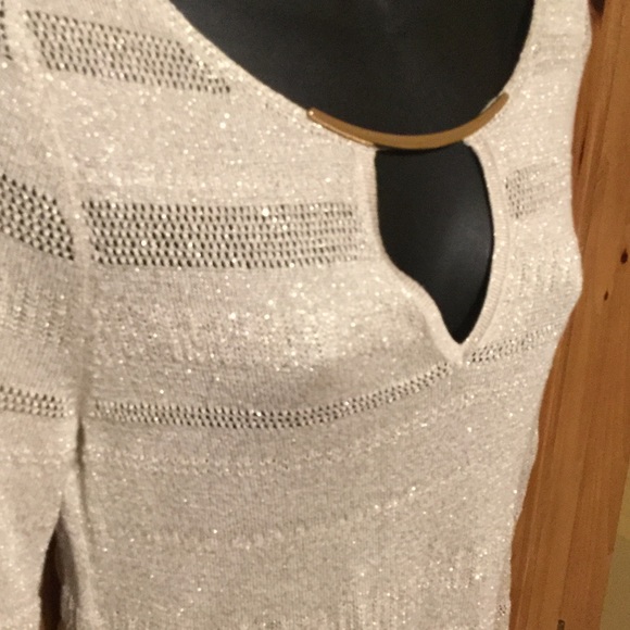 NWTs Beautiful White House Black Market tunic - Picture 2 of 4